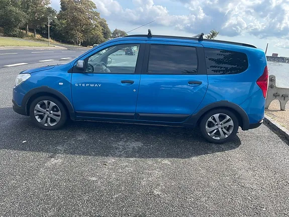 Dacia Lodgy 2017 photo 2
