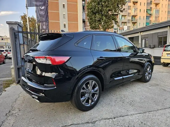 Ford Kuga 2022 photo 4
