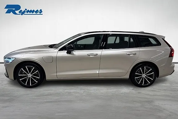 Volvo V60 2027 photo 3