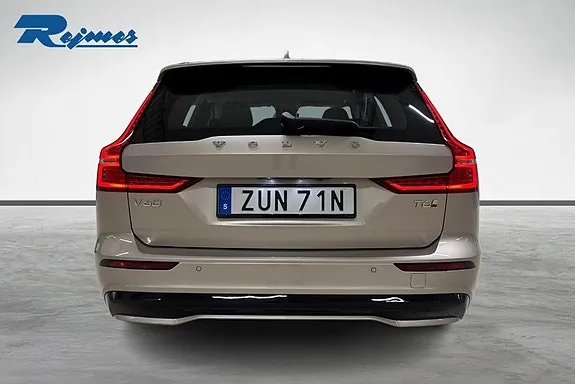 Volvo V60 2027 photo 4