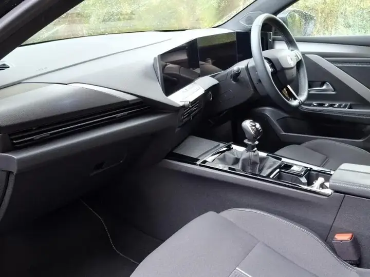 Vauxhall Astra 2023 photo 5