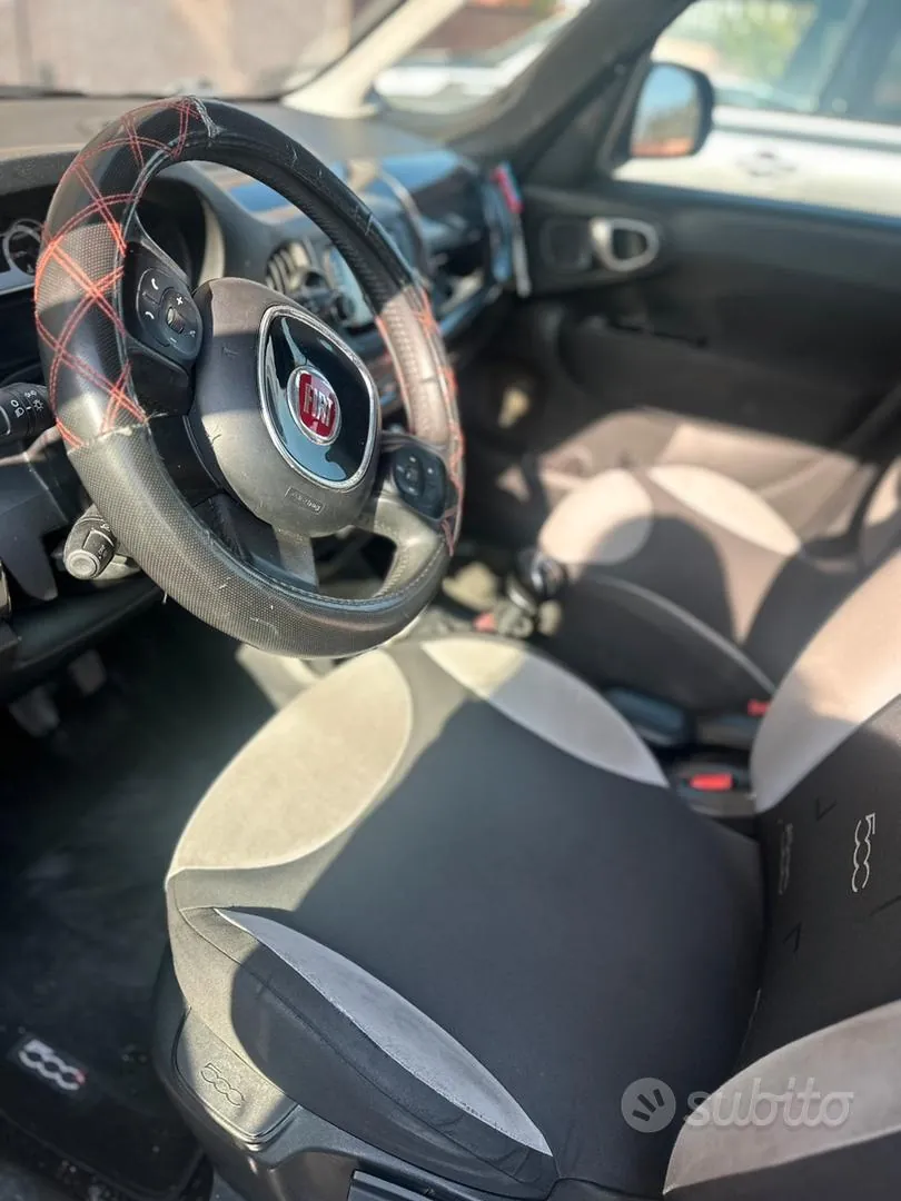 Fiat 500L 2015 photo 2