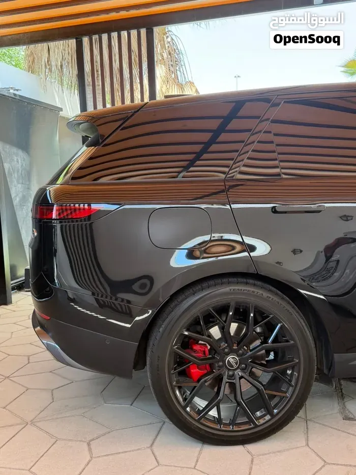 Land Rover Range Rover Sport 2023 photo 2