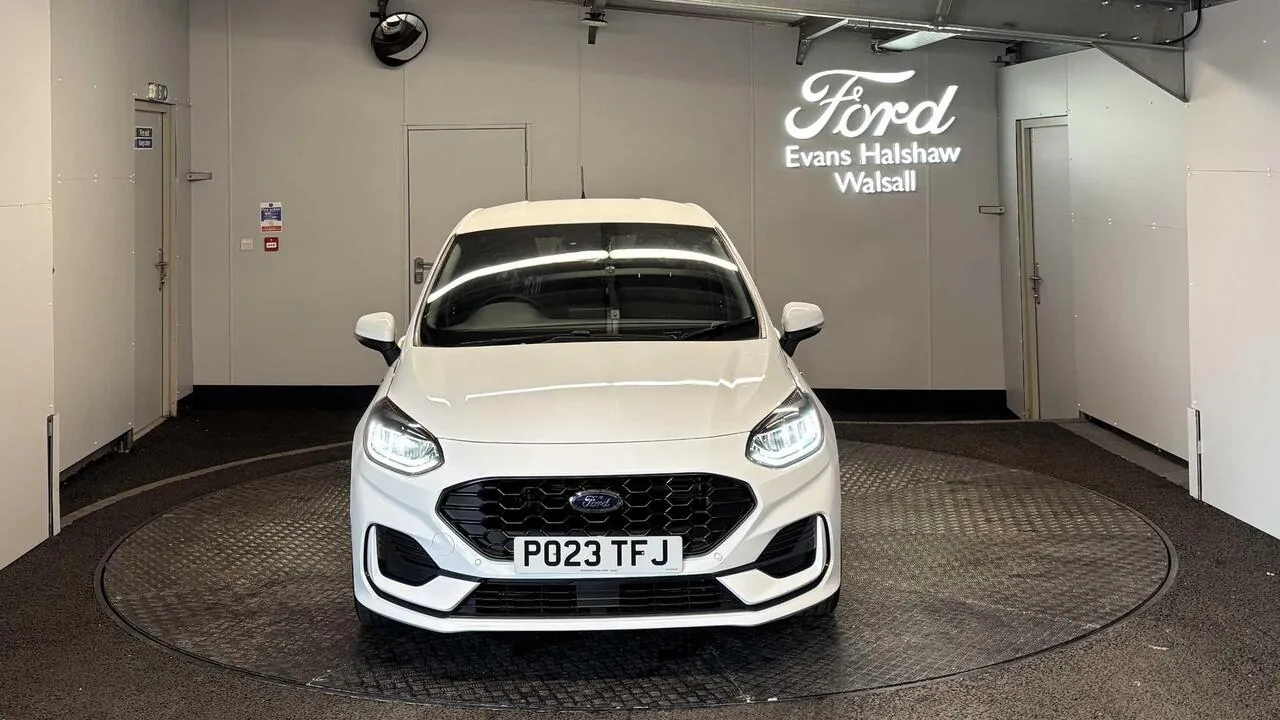 Ford Fiesta 2023 photo 2