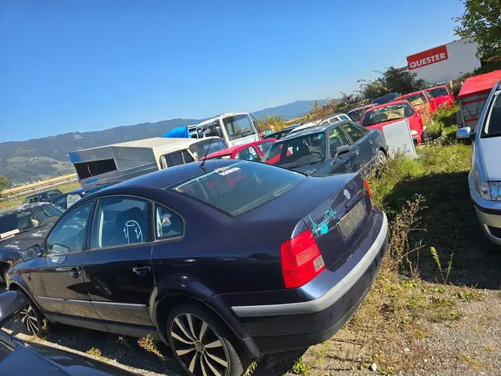 Volkswagen Passat 1999 photo 3