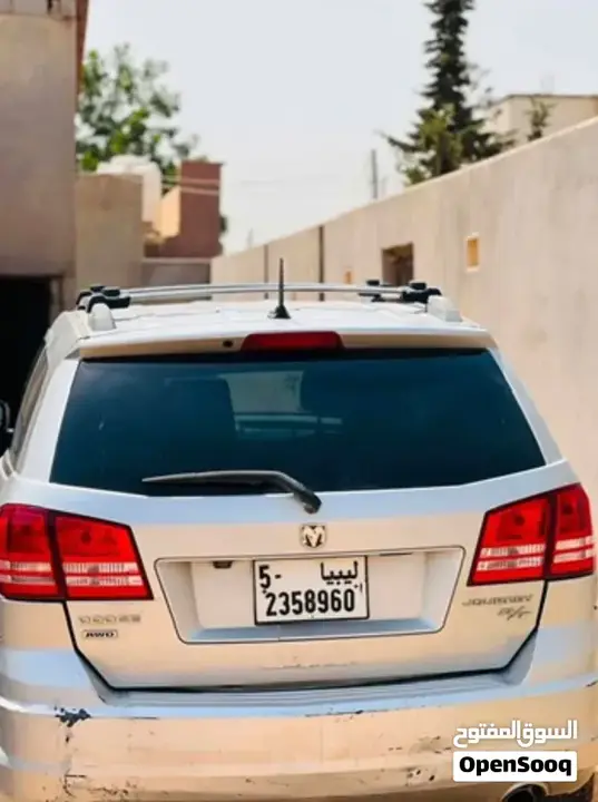 Dodge Journey 2010 photo 4