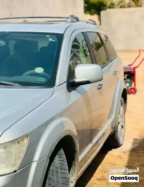 Dodge Journey 2010 photo 3
