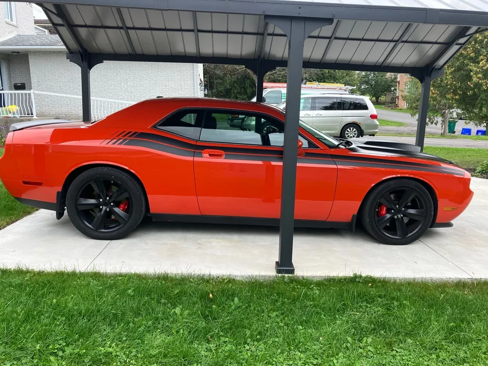 Dodge Challenger 2009 photo 2