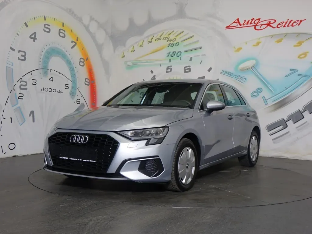 Audi A3 2023 photo 3