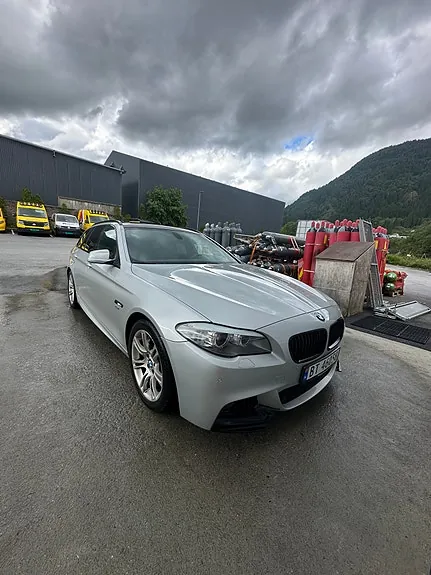 BMW 530Xd 2011 photo 3
