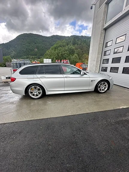 BMW 530Xd 2011 photo 4