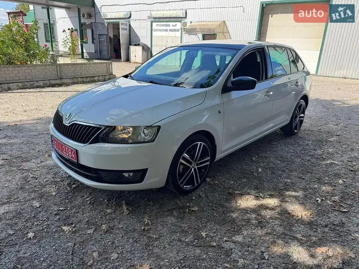 Skoda Rapid 2014 photo 4