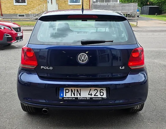 Volkswagen Polo 2012 photo 3