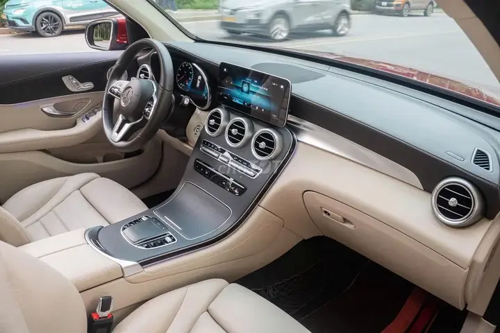 Mercedes-Benz Glc 2020 photo 2