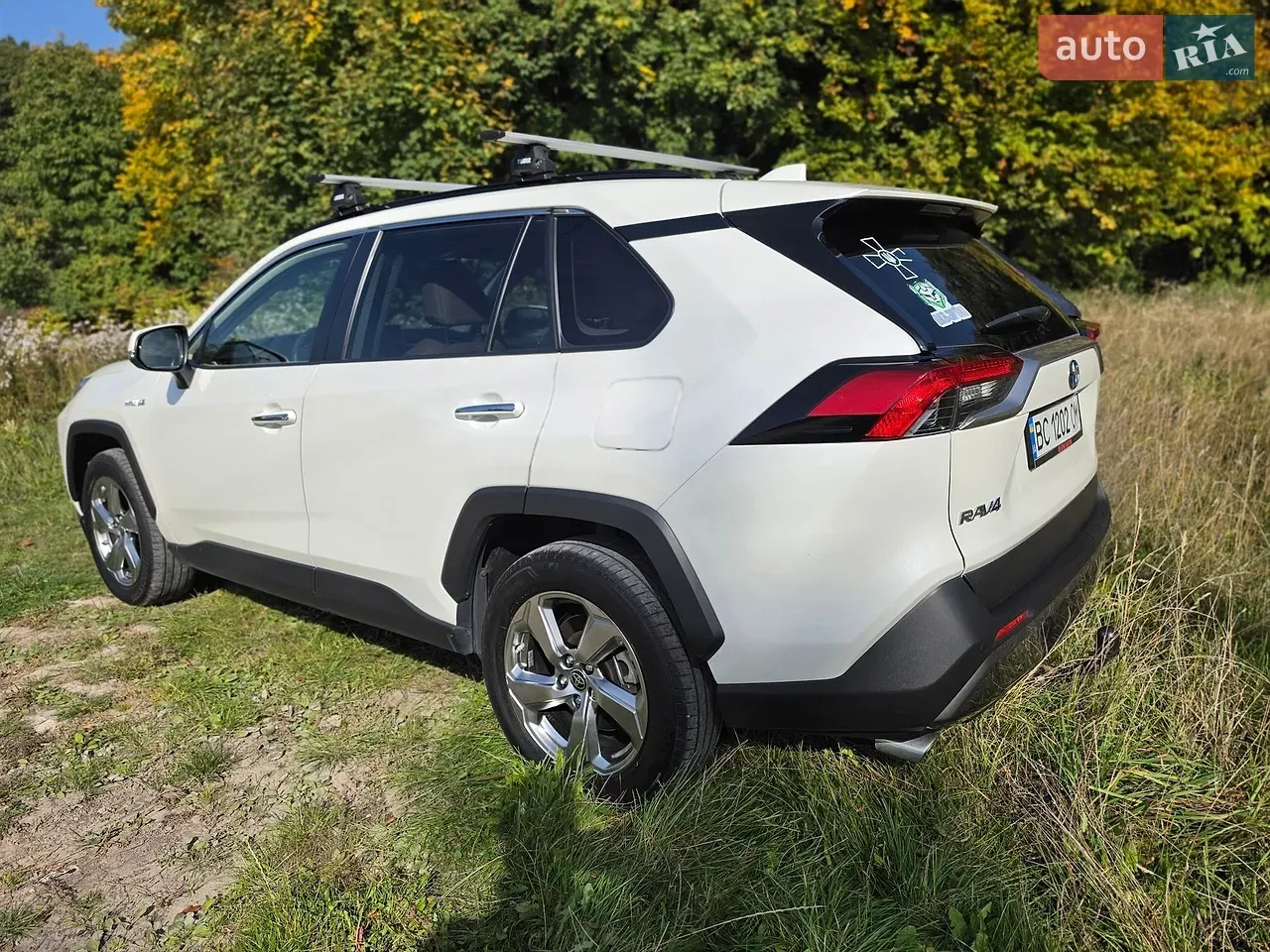 Toyota Rav4 2021 photo 3
