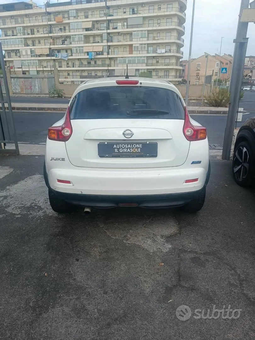 Nissan Juke 2010 photo 4