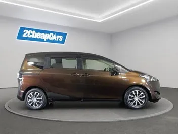 Toyota Sienta 2016 photo 5