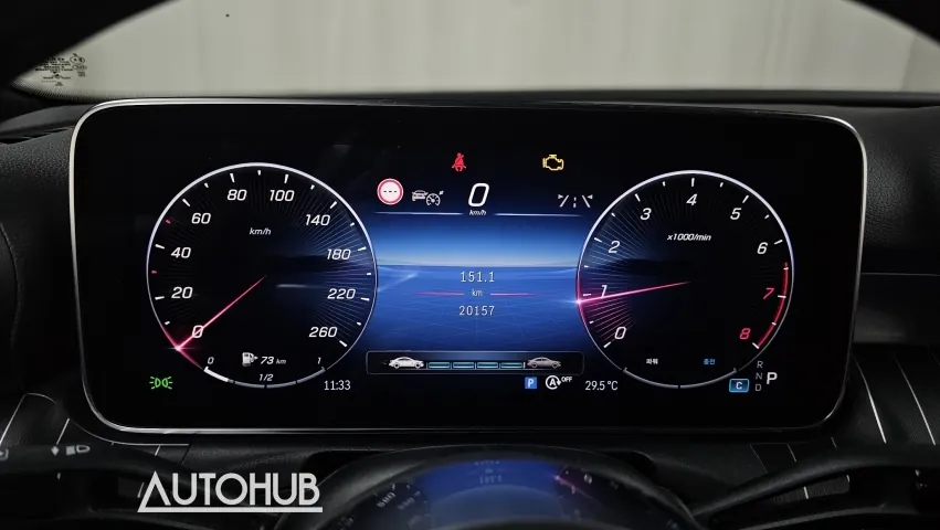 Mercedes-Benz C-Class 2022 photo 5