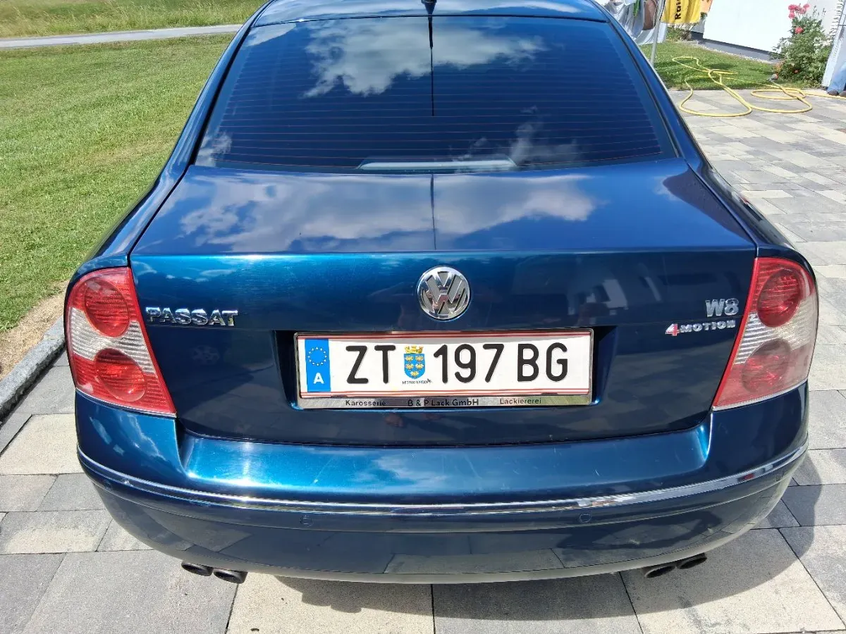 Volkswagen Passat 2002 photo 2