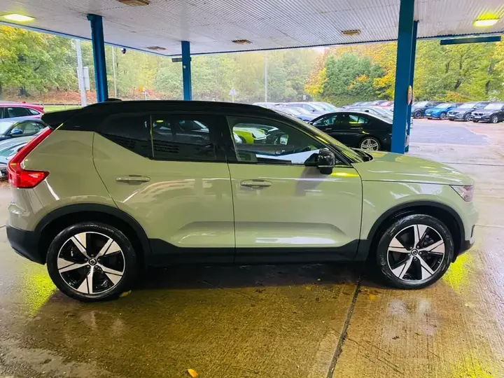 Volvo Xc40 2021 photo 3