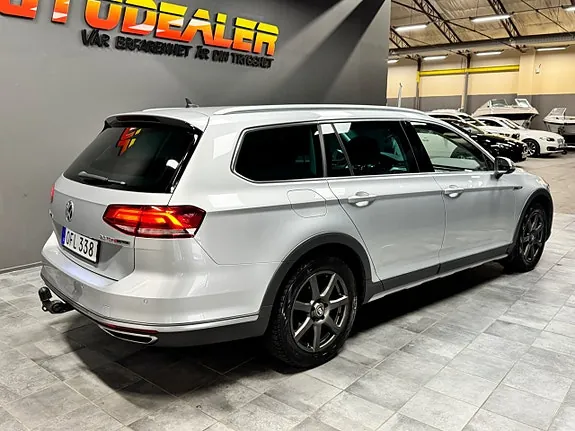 Volkswagen Passat Alltrack 2017 photo 2