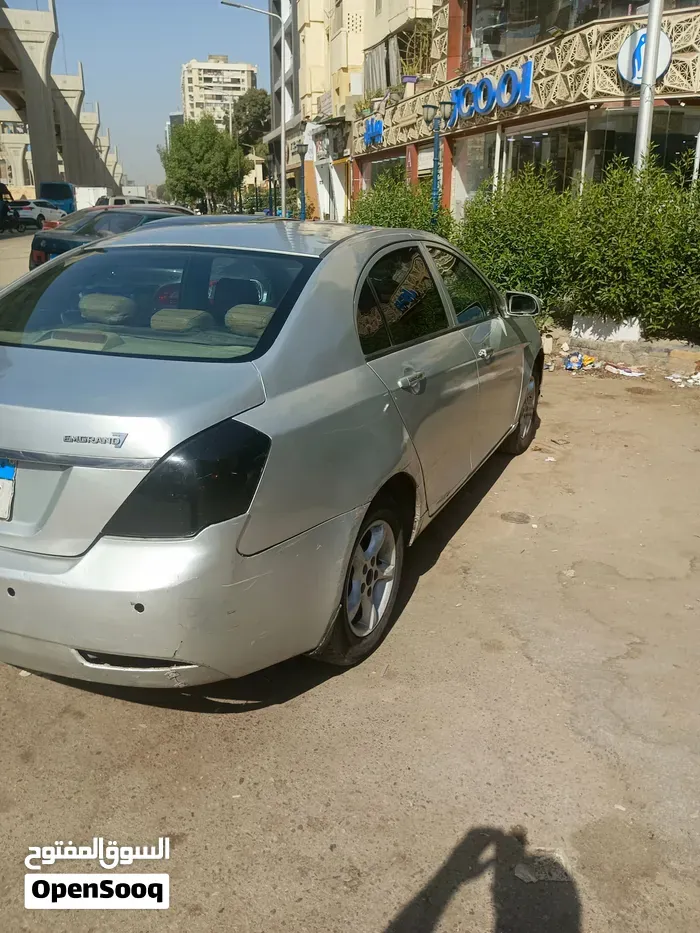 Geely Emgrand 2015 photo 4