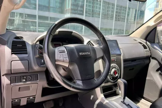 Isuzu Mux 2015 photo 5