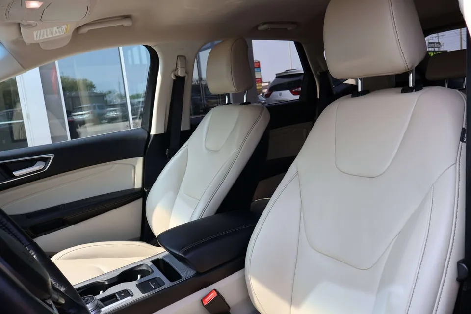 Ford Edge 2021 photo 3