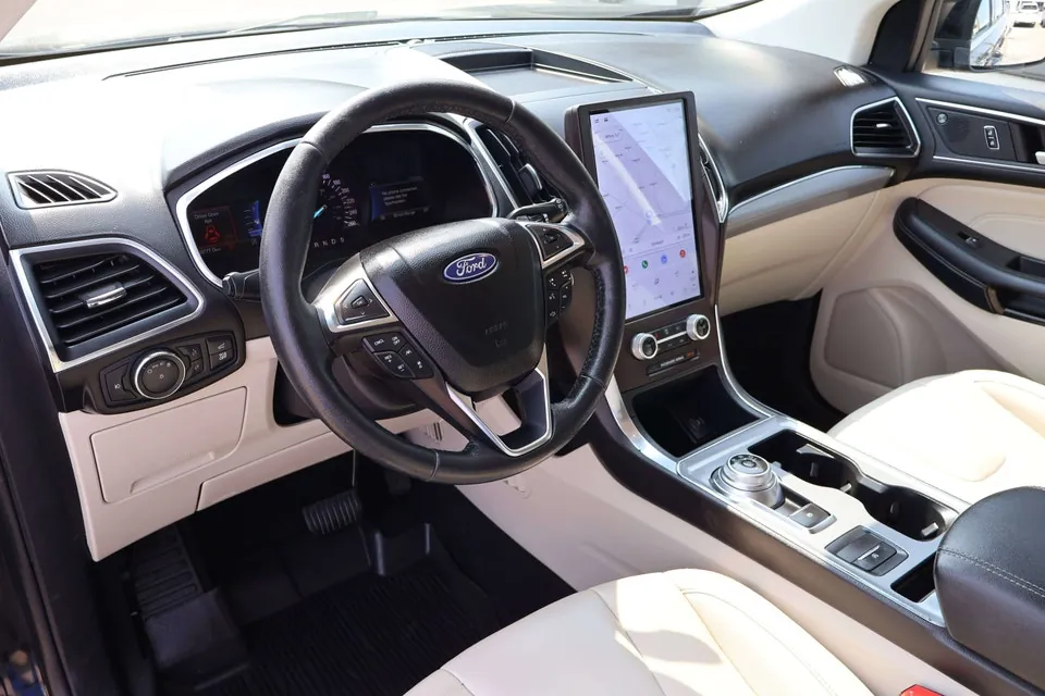 Ford Edge 2021 photo 2