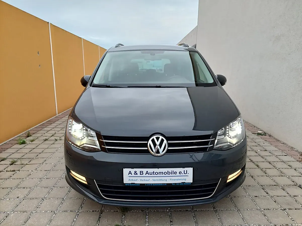 Volkswagen Sharan 2013 photo 2