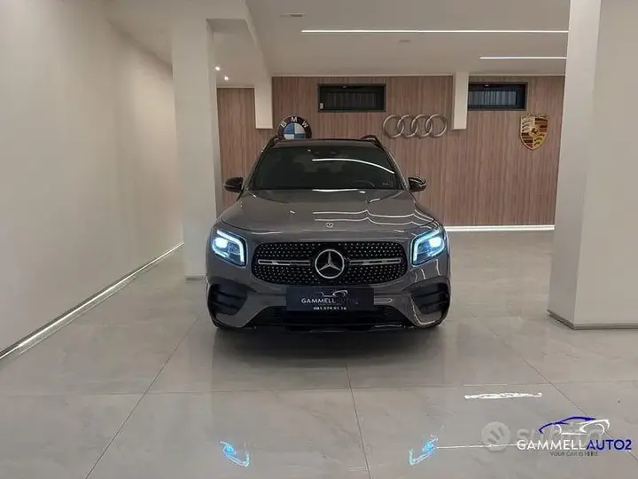 Mercedes-Benz Glb