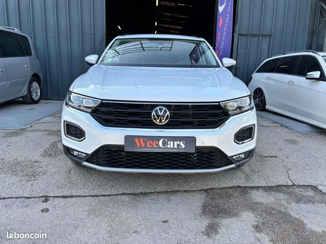 Volkswagen T-Roc 2021 photo 2