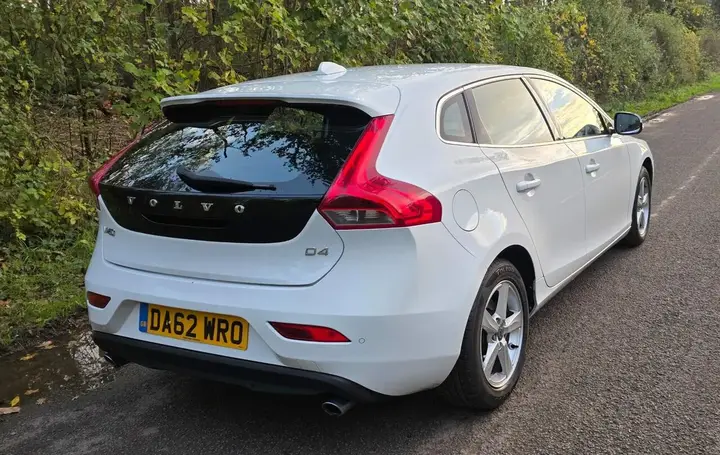 Volvo V40 2013 photo 4