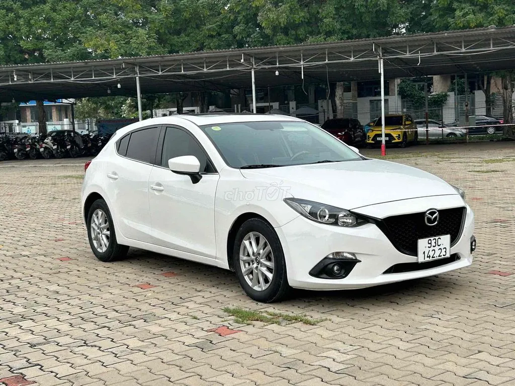 Mazda 3 2015 photo 4