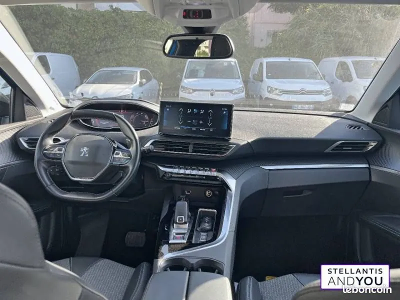 Peugeot 3008 2022 photo 2