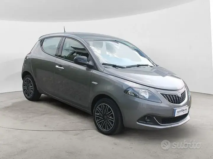 Lancia Ypsilon 2021 photo 3