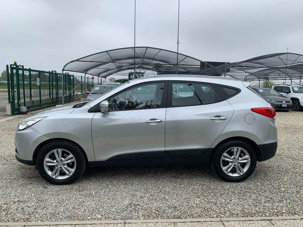 Hyundai Ix35 2012 photo 2