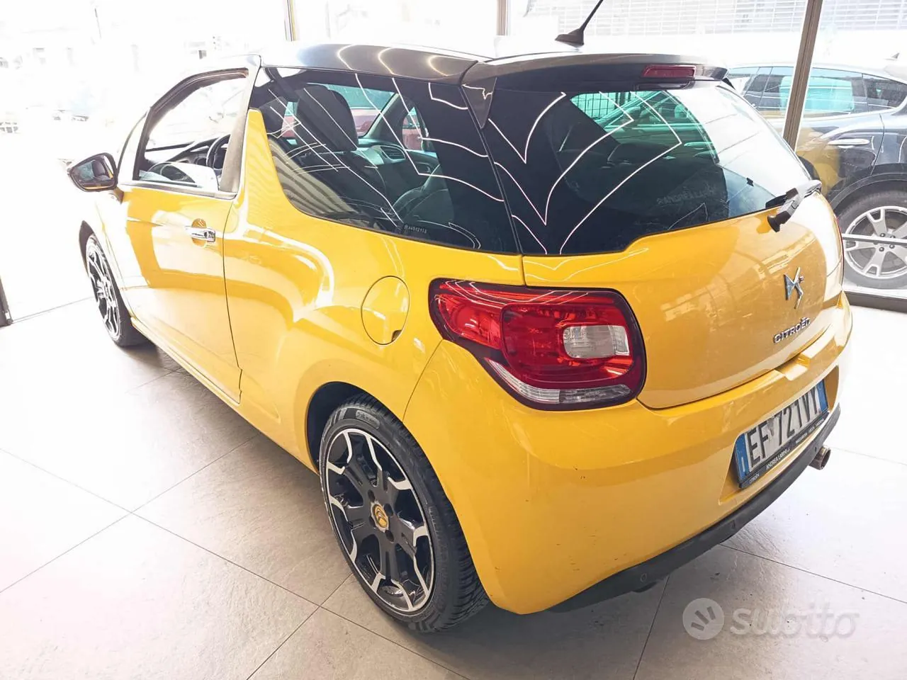 DS Automobiles Ds 3 2011 photo 4