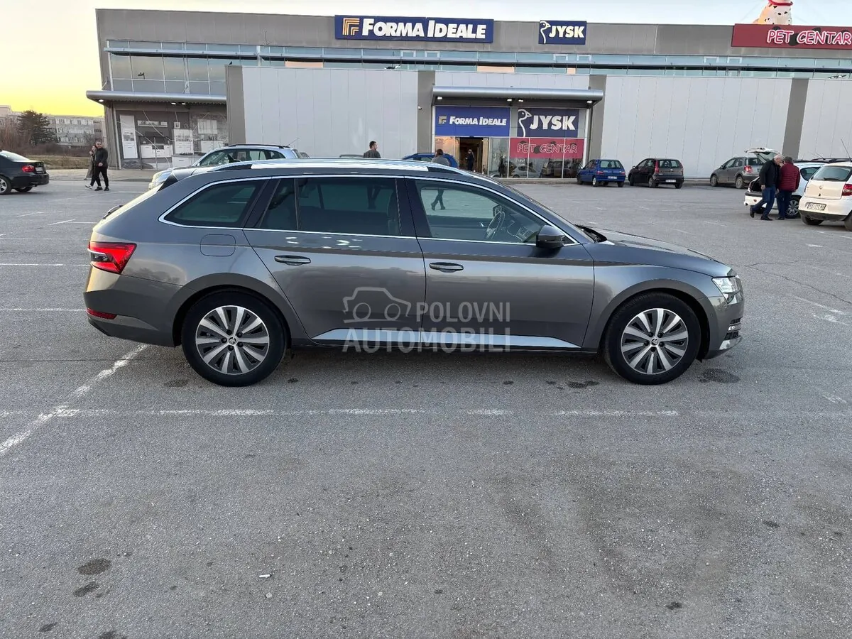 Skoda Superb 2022 photo 5