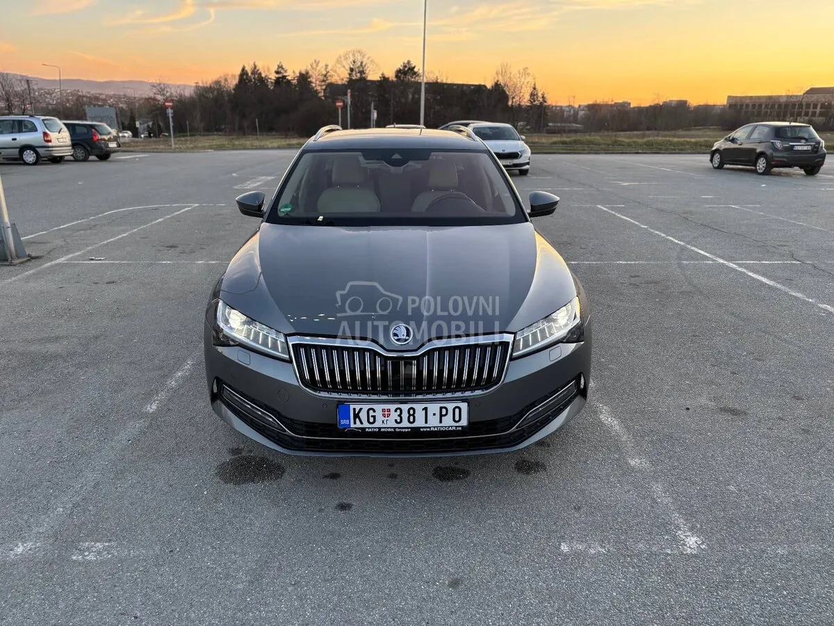 Skoda Superb 2022 photo 2