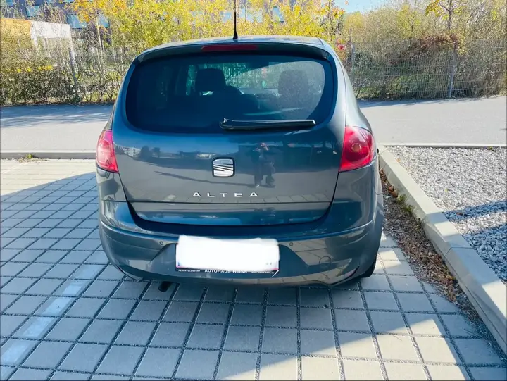 Seat Altea 2007 photo 2