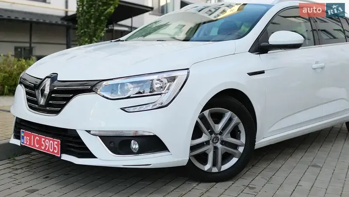 Renault Megane 2019 photo 5