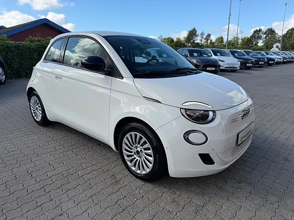 Fiat 500E 2025 photo 2