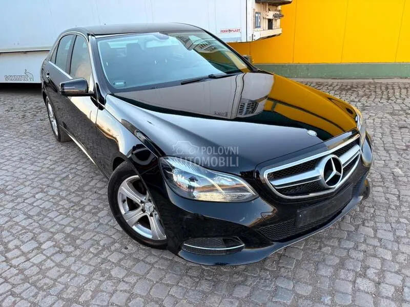 Mercedes-Benz E 200 2014 photo 4