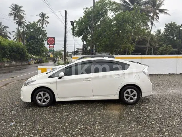 Toyota Prius 2013 photo 4