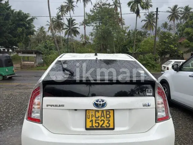 Toyota Prius 2013 photo 3