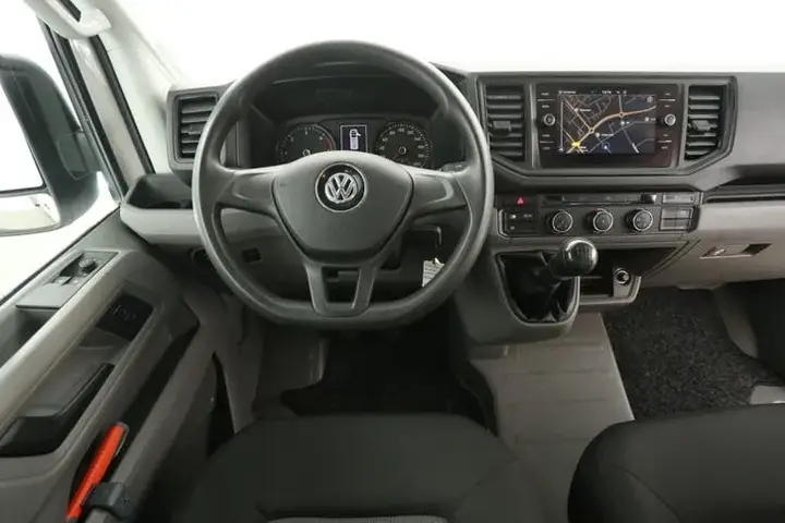 Volkswagen Crafter 2024 photo 2