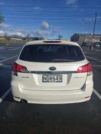Subaru Legacy 2010 photo 3