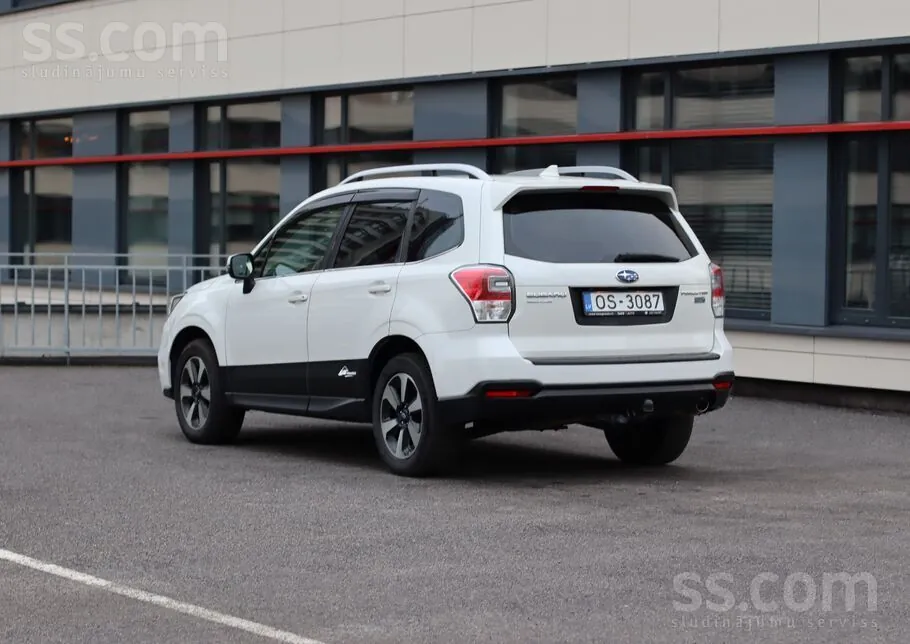 Subaru Forester 2017 photo 4
