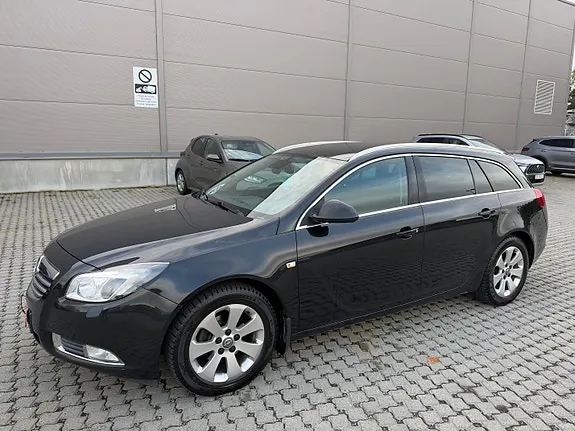 Opel Insignia 2011 photo 2